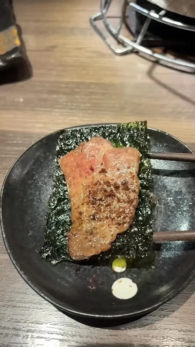 「海苔で巻く焼肉」体験したことありますか？💭